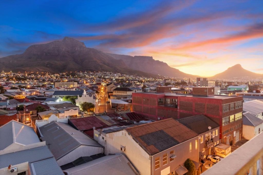To Let 1 Bedroom Property for Rent in Woodstock Western Cape